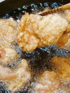 簡単☆唐揚げをカラッと揚げる方法-レシピのメイン写真