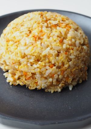 子供が野菜を食べるカサ増しパパ炒飯-レシピのメイン写真