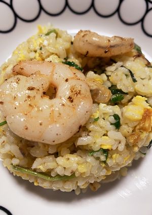 シーフードとパクチーたっぷりチャーハン-レシピのメイン写真