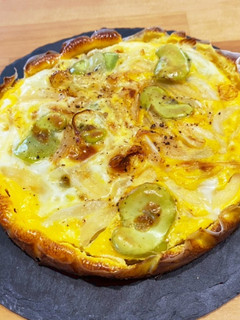 オーブンで簡単!空豆と新玉ねぎのオムレツ-レシピのメイン写真