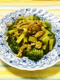 豚肉とブロッコリーのカレー炒め-レシピのメイン写真