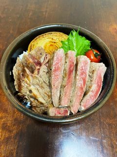 がっつり♡ステーキ丼-レシピのメイン写真