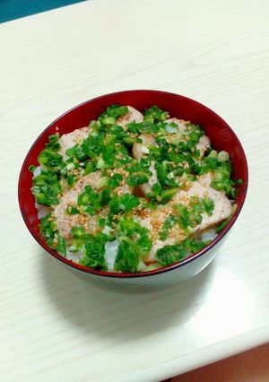 元松屋バイトによる松屋風ねぎ塩丼❁⃘*.-レシピのメイン写真