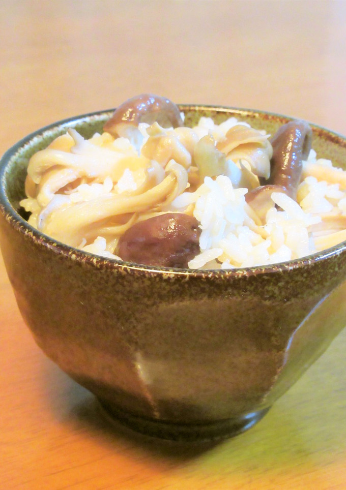 簡単！舞茸と椎茸の炊き込みご飯-レシピのメイン写真