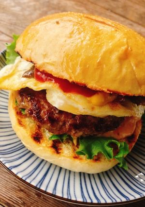 休日ランチ！簡単！すぐできる！バーガー-レシピのメイン写真