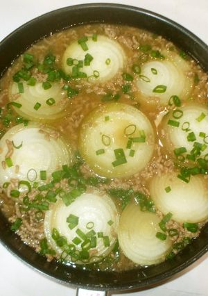新玉ねぎ詰めない煮♪簡単ひき肉-レシピのメイン写真