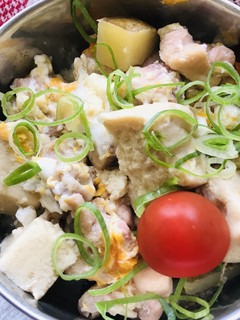 丼弁当●鶏肉じゃが&高野豆腐の玉子丼-レシピのメイン写真