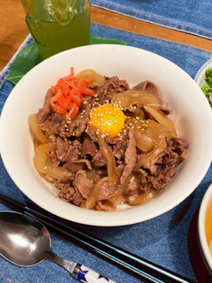♡煮込んで簡単!あっさり美味しい!牛丼♡-レシピのメイン写真
