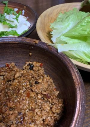 冷やし麻婆豆腐とサニーレタス-レシピのメイン写真