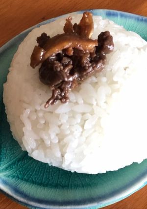 朝ごはん♡弁当♡牛肉時雨の贅沢おにぎり-レシピのメイン写真