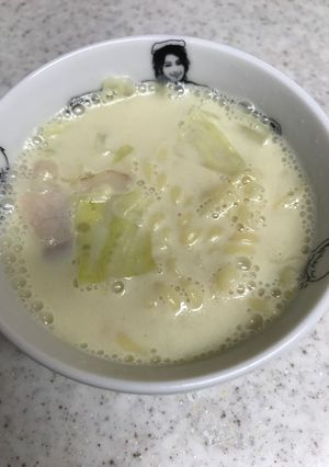 キャベツとベーコンの豆乳スープパスタ入り-レシピのメイン写真