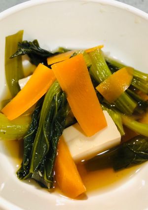 余った天つゆで♪小松菜と豆腐の煮物-レシピのメイン写真