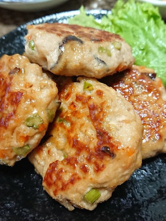 栄養満点!野菜たっぷり和風つくねバーグ-レシピのメイン写真