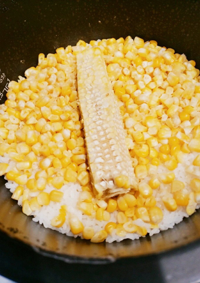とうもろこしご飯★バター&醤油-レシピのメイン写真