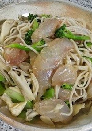 スズキのサラダ蕎麦-レシピのメイン写真