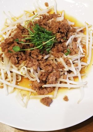 ★超簡単❗モヤシの挽き肉ソースかけ★-レシピのメイン写真