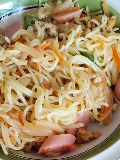 切り干し大根の煮物リメイク!やきそば!-レシピのメイン写真