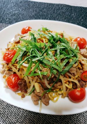 夏ピッタリ♪エスニック風な焼きそばー！-レシピのメイン写真