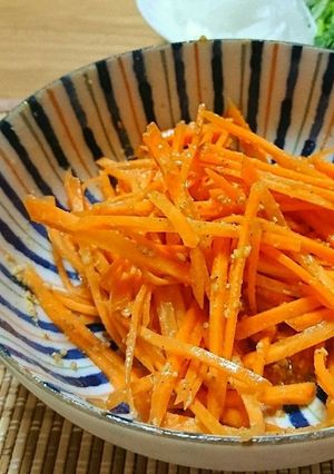 にんじんだけのサラダ♪-レシピのメイン写真