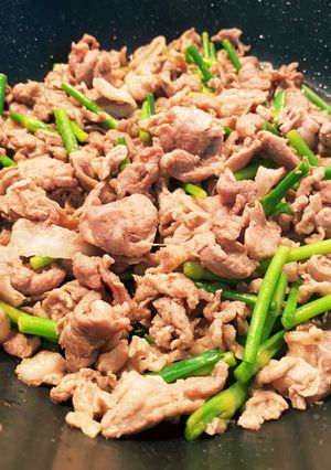 豚肉とにんにくの芽の炒めもの-レシピのメイン写真