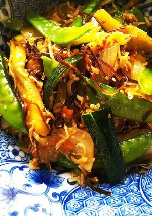 ヘビロテ☺️梅と塩昆布の野菜炒め-レシピのメイン写真