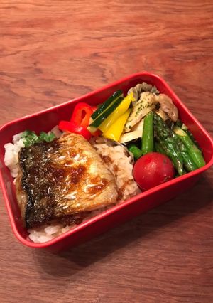 お弁当・・・80鯖の生姜焼き弁当-レシピのメイン写真