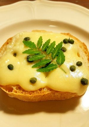 ピリっと美味しい実山椒のチーズトースト-レシピのメイン写真