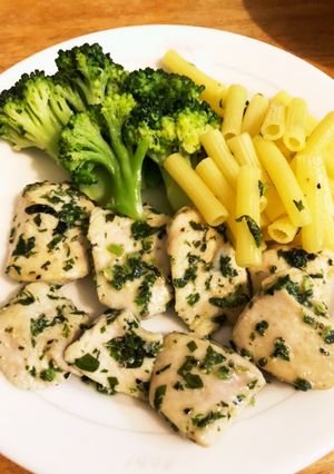 バジルチキンプレート-レシピのメイン写真