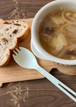 豆とタマネギとじゃがいものスープ-レシピのメイン写真