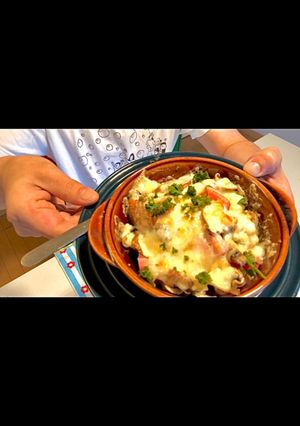 固くなったパンで☆簡単グラタン朝ご飯-レシピのメイン写真