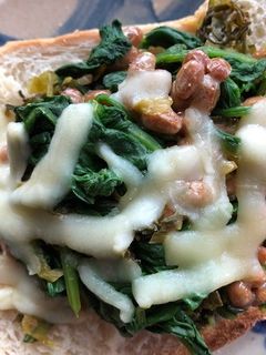 納豆と高菜・ほうれん草のゴチャトースト-レシピのメイン写真