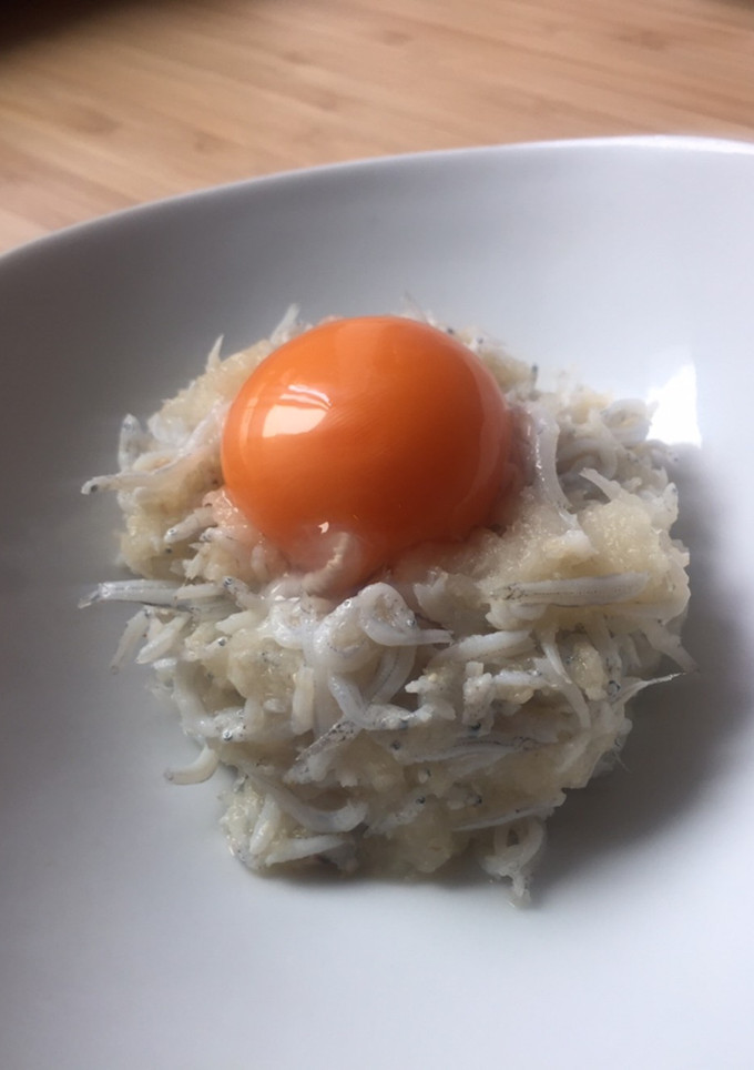 ご飯のお供。しらすの味噌おろし和え-レシピのメイン写真
