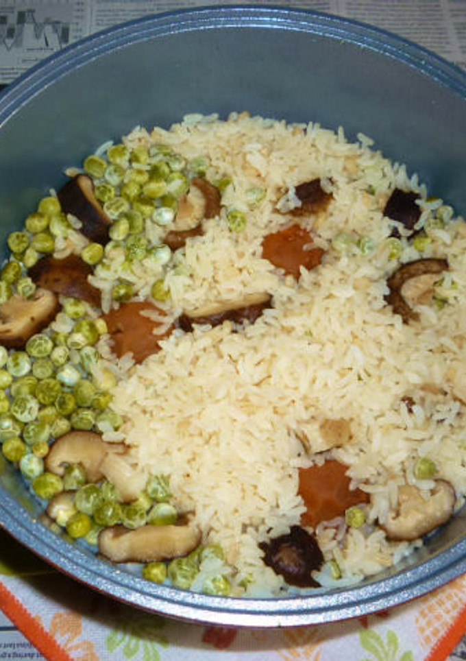 梅の日にちなみ無加水鍋で梅の炊き込みご飯-レシピのメイン写真