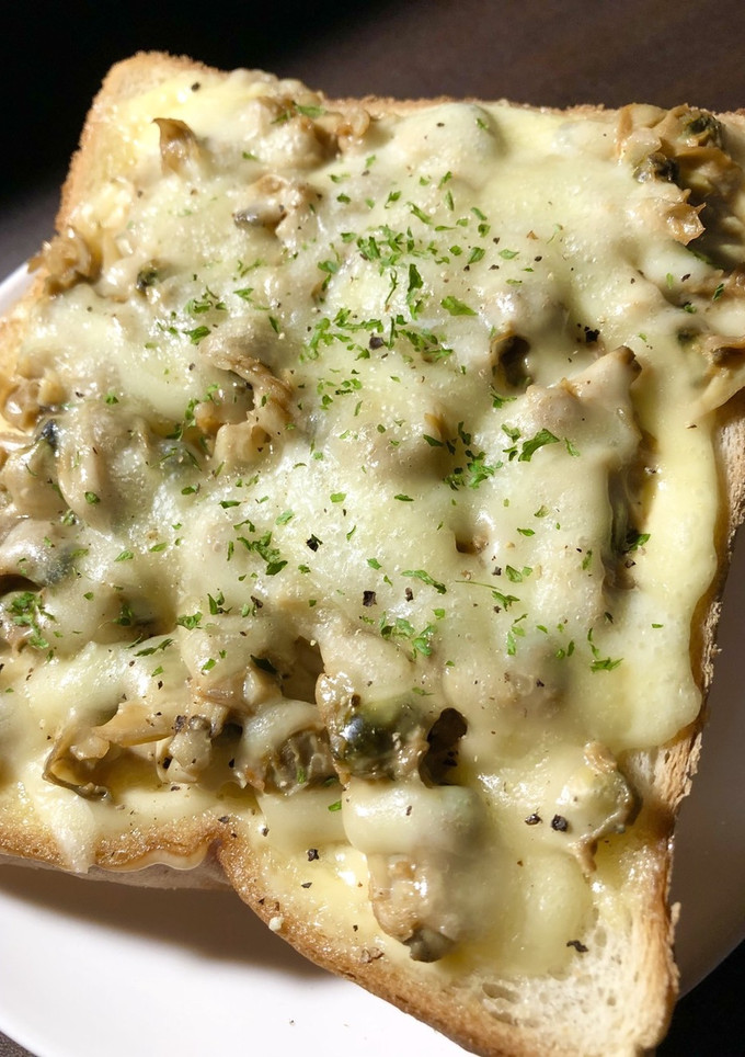 あさりのオイマヨ和えのチーズトースト-レシピのメイン写真