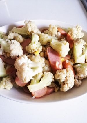 簡単☆美味しい☆カリフラワーの炒め物☆-レシピのメイン写真