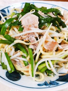 ニラ入り塩焼きそば-レシピのメイン写真