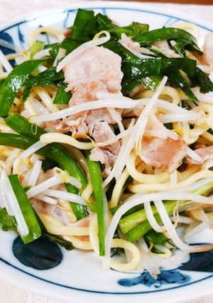ニラ入り塩焼きそば-レシピのメイン写真