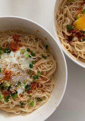 ラー油と温玉のアレンジそうめん-レシピのメイン写真