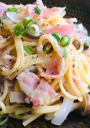 しめじとベーコンの麺つゆワンパンパスタ-レシピのメイン写真