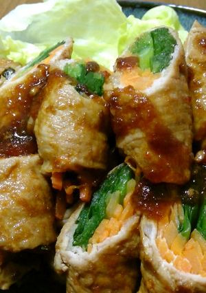 ニラとニンジンの豚肉巻き-レシピのメイン写真