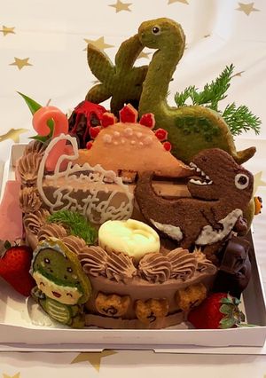 恐竜いっぱい☆B.Day生チョコケーキ☆-レシピのメイン写真