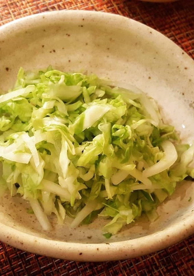 キャベツと玉ねぎの酢漬け。(o^^o)♪-レシピのメイン写真