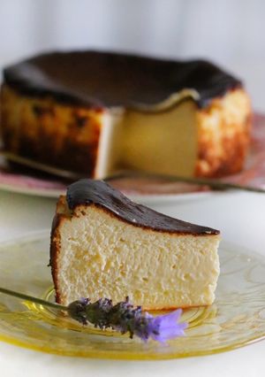 チーズ好きに捧げる濃厚バスクチーズケーキ-レシピのメイン写真