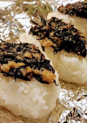 ひじき味噌焼おにぎり。壱岐ひじき長島味噌-レシピのメイン写真