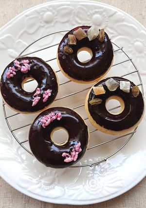 揚げないダイソーの型で焼きドーナツチョコ-レシピのメイン写真