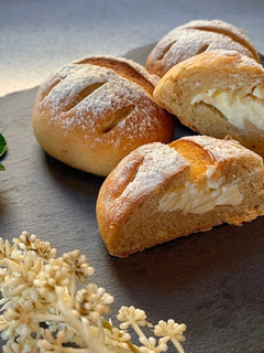 クリームチーズ入りおからパン-レシピのメイン写真
