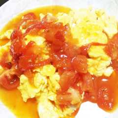 A picture of スイートチリとトマトのふわふわオムレツ.