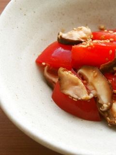 トマト・椎茸のごま和え♪-レシピのメイン写真