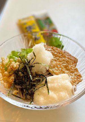 てんこ盛り過ぎる、ぶっかけ冷やし蕎麦-レシピのメイン写真