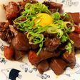 とろとろ牛すじの土手煮込み丼